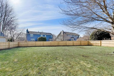 Tiny photo for 850 Tartans Drive, West Dundee, IL 60118 (MLS # 12578311)