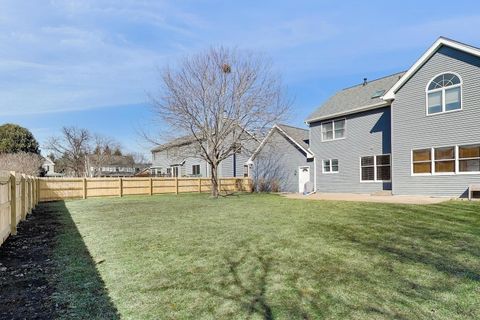 Tiny photo for 850 Tartans Drive, West Dundee, IL 60118 (MLS # 12578311)