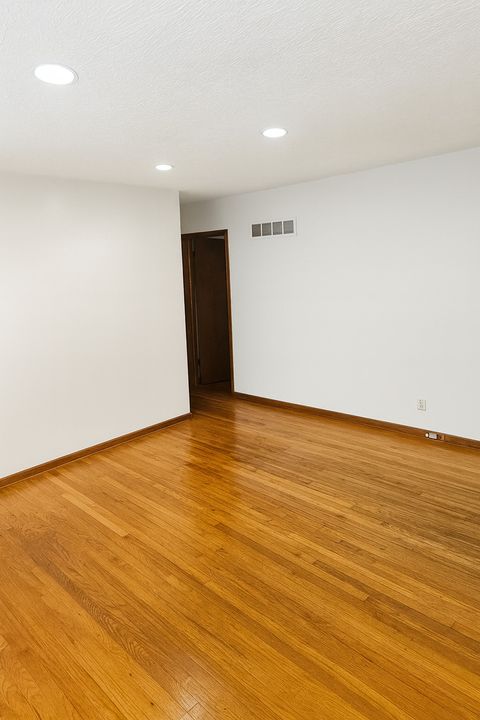 Tiny photo for 214 Eastgate Avenue, Chicago Heights, IL 60411 (MLS # 12532481)