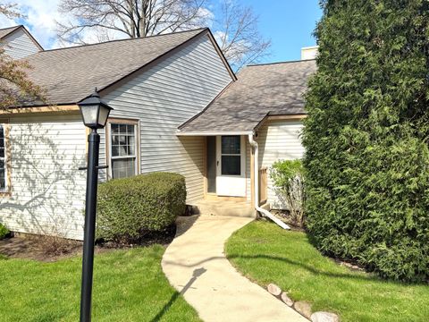Photo of 931 Chase Court, Gurnee, IL 60031 (MLS # 12617979)