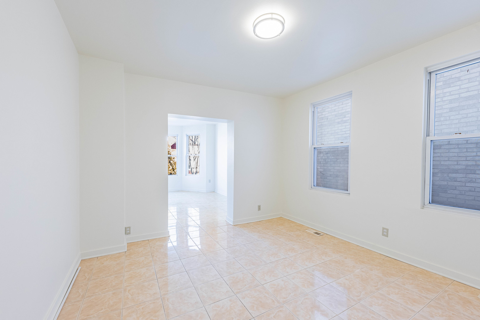 3748 S Parnell Avenue