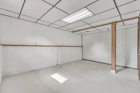 Tiny photo for 5731 N Howell Street, Davenport, IA 52806 (MLS # 12717636)