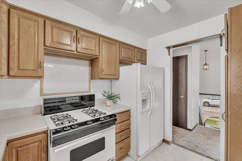 Tiny photo for 5731 N Howell Street, Davenport, IA 52806 (MLS # 12717636)