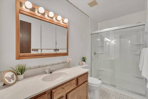 Tiny photo for 5731 N Howell Street, Davenport, IA 52806 (MLS # 12717636)