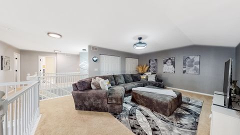 Tiny photo for 905 Bluebell Circle, Joliet, IL 60431 (MLS # 12491827)