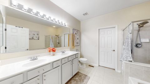 Tiny photo for 905 Bluebell Circle, Joliet, IL 60431 (MLS # 12491827)