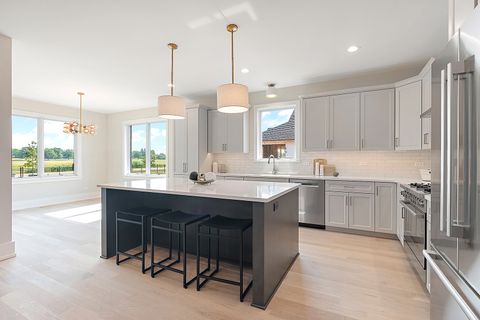 Tiny photo for 11049 Lizmore Lane #40B, Orland Park, IL 60467 (MLS # 12414467)