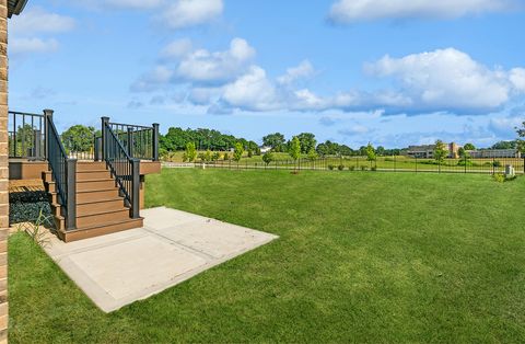 Tiny photo for 11049 Lizmore Lane #40B, Orland Park, IL 60467 (MLS # 12414467)