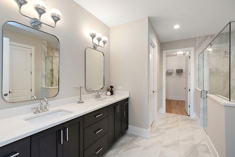 Tiny photo for 11049 Lizmore Lane #40B, Orland Park, IL 60467 (MLS # 12414467)