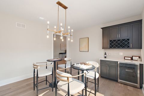 Tiny photo for 11049 Lizmore Lane #40B, Orland Park, IL 60467 (MLS # 12414467)