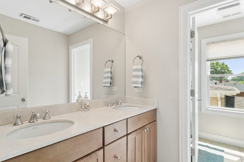 Tiny photo for 103 S Donald Avenue, Arlington Heights, IL 60004 (MLS # 12755681)