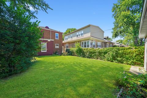 Tiny photo for 8051 S Paxton Avenue, Chicago, IL 60617 (MLS # 12496215)