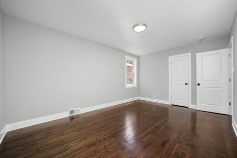 Tiny photo for 8051 S Paxton Avenue, Chicago, IL 60617 (MLS # 12496215)
