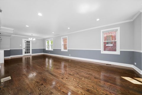 Tiny photo for 8051 S Paxton Avenue, Chicago, IL 60617 (MLS # 12496215)