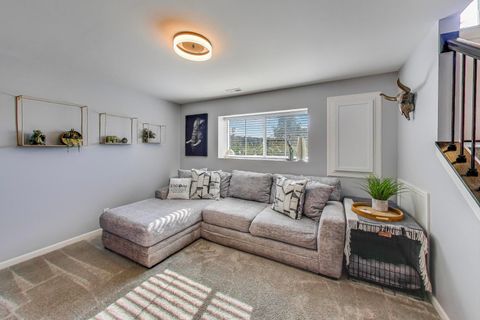 Tiny photo for 2376 Southwind Boulevard, South Elgin, IL 60177 (MLS # 12502960)