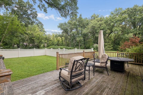 Tiny photo for 1122 Timber Trails Road, Downers Grove, IL 60516 (MLS # 12726117)