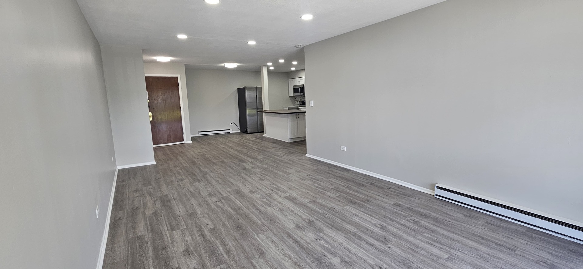802 E Old Willow Road 2-210