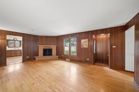 Tiny photo for 336 79th Avenue, Willowbrook, IL 60527 (MLS # 12687874)