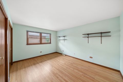 Tiny photo for 336 79th Avenue, Willowbrook, IL 60527 (MLS # 12687874)