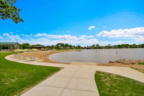 Tiny photo for 79 Maude Avenue, Fox Lake, IL 60020 (MLS # 12679201)