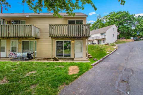 Tiny photo for 79 Maude Avenue, Fox Lake, IL 60020 (MLS # 12679201)