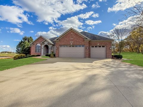 Photo of 17807 Saint Andrews Drive, Marengo, IL 60152 (MLS # 12503039)