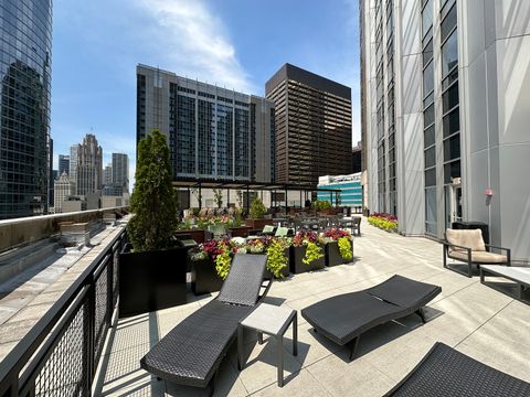 Tiny photo for 512 N Mcclurg Court #4710, Chicago, IL 60611 (MLS # 12472180)