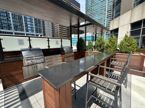 Tiny photo for 512 N Mcclurg Court #4710, Chicago, IL 60611 (MLS # 12472180)