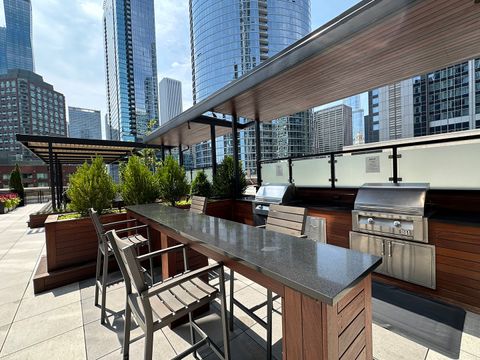 Tiny photo for 512 N Mcclurg Court #4710, Chicago, IL 60611 (MLS # 12472180)