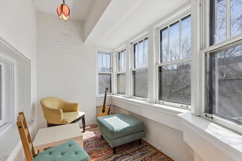 Tiny photo for 1212 W North Shore Avenue #3W, Chicago, IL 60626 (MLS # 12634071)