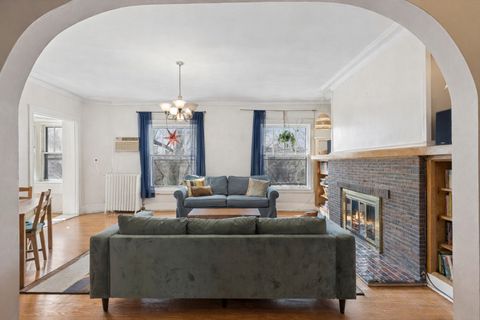 Tiny photo for 1212 W North Shore Avenue #3W, Chicago, IL 60626 (MLS # 12634071)