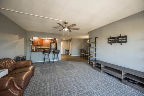Tiny photo for 6800 N California Avenue #4i, Chicago, IL 60645 (MLS # 12795007)