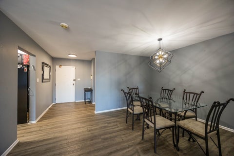 Tiny photo for 6800 N California Avenue #4i, Chicago, IL 60645 (MLS # 12795007)