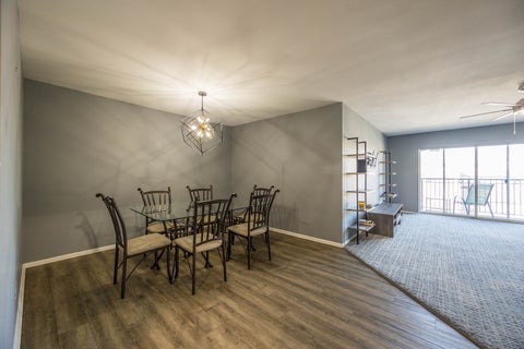 Tiny photo for 6800 N California Avenue #4i, Chicago, IL 60645 (MLS # 12795007)