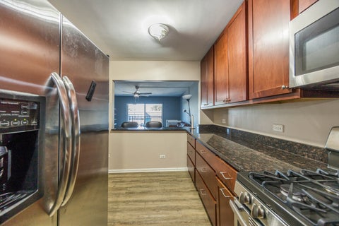 Tiny photo for 6800 N California Avenue #4i, Chicago, IL 60645 (MLS # 12795007)