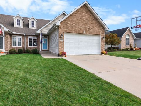 Photo of 681 Circle Drive, Coal City, IL 60416 (MLS # 12504002)