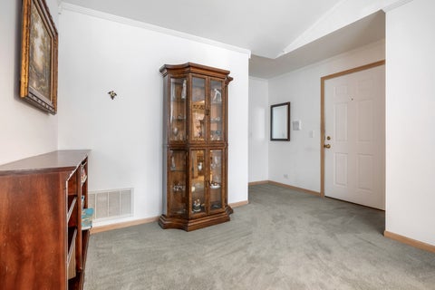 Tiny photo for 75 Larch Court #D-Z2, Schaumburg, IL 60193 (MLS # 12672802)