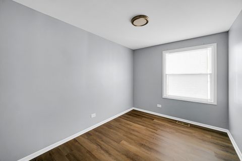 Tiny photo for 1793 Queensbury Circle #0, Hoffman Estates, IL 60169 (MLS # 12643108)