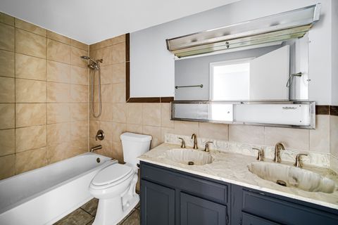 Tiny photo for 1793 Queensbury Circle #0, Hoffman Estates, IL 60169 (MLS # 12643108)