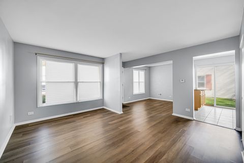 Tiny photo for 1793 Queensbury Circle #0, Hoffman Estates, IL 60169 (MLS # 12643108)