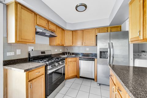 Tiny photo for 1793 Queensbury Circle #0, Hoffman Estates, IL 60169 (MLS # 12643108)