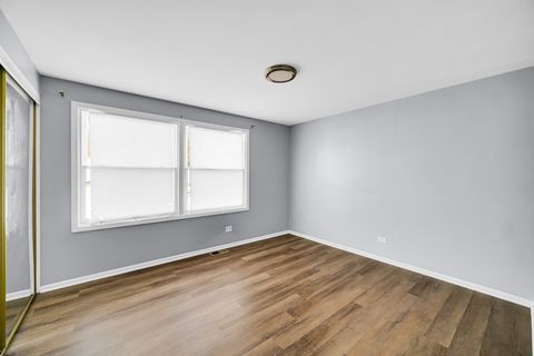 Tiny photo for 1793 Queensbury Circle #0, Hoffman Estates, IL 60169 (MLS # 12643108)