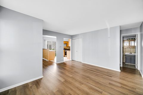 Tiny photo for 1793 Queensbury Circle #0, Hoffman Estates, IL 60169 (MLS # 12643108)