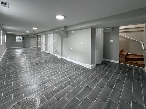 Tiny photo for 421 N Leclaire Avenue, Chicago, IL 60644 (MLS # 12696092)