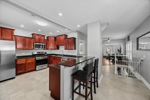 Tiny photo for 1221 Scoville Avenue, Berwyn, IL 60402 (MLS # 12683518)