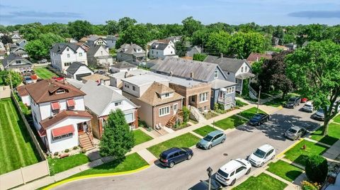 Tiny photo for 1221 Scoville Avenue, Berwyn, IL 60402 (MLS # 12683518)
