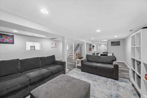 Tiny photo for 1221 Scoville Avenue, Berwyn, IL 60402 (MLS # 12683518)