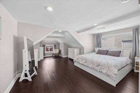 Tiny photo for 1221 Scoville Avenue, Berwyn, IL 60402 (MLS # 12683518)