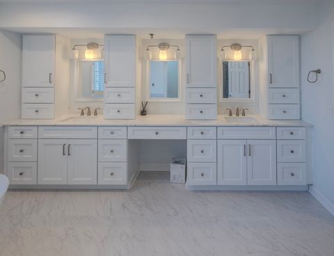 Tiny photo for 5152 BRIDLEWOOD Lane, Long Grove, IL 60047 (MLS # 12586554)