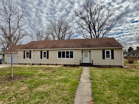 Tiny photo for 109 S Elm Street, Lexington, IL 61753 (MLS # 12591582)